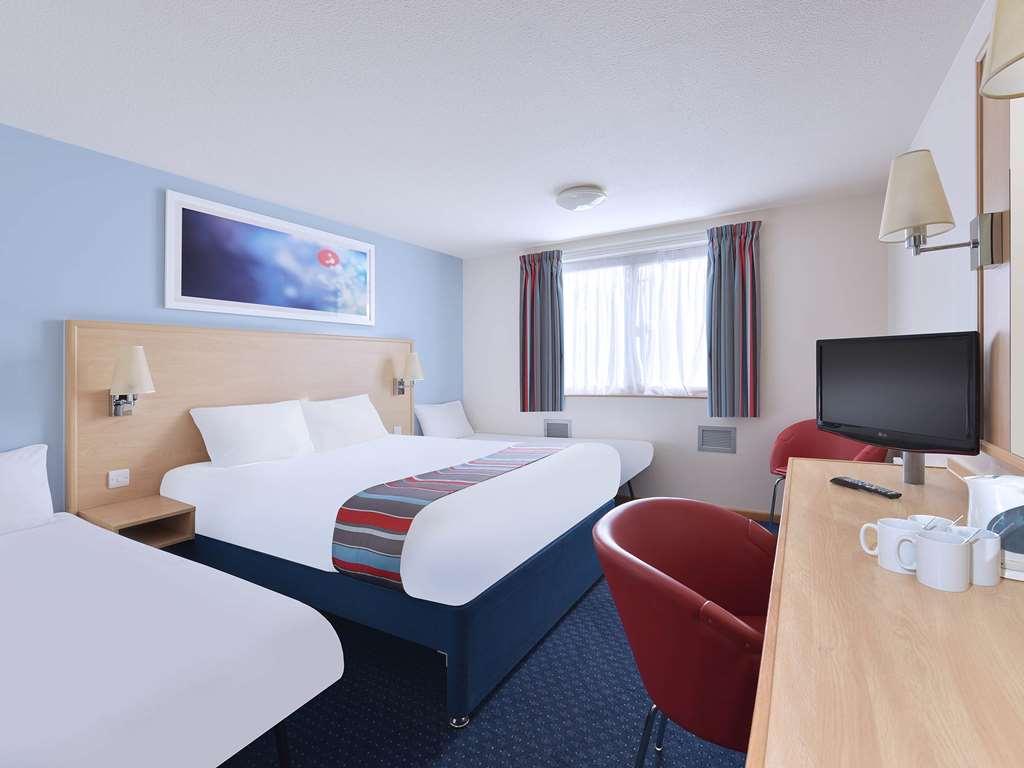 Travelodge London Central City Road Удобства снимка