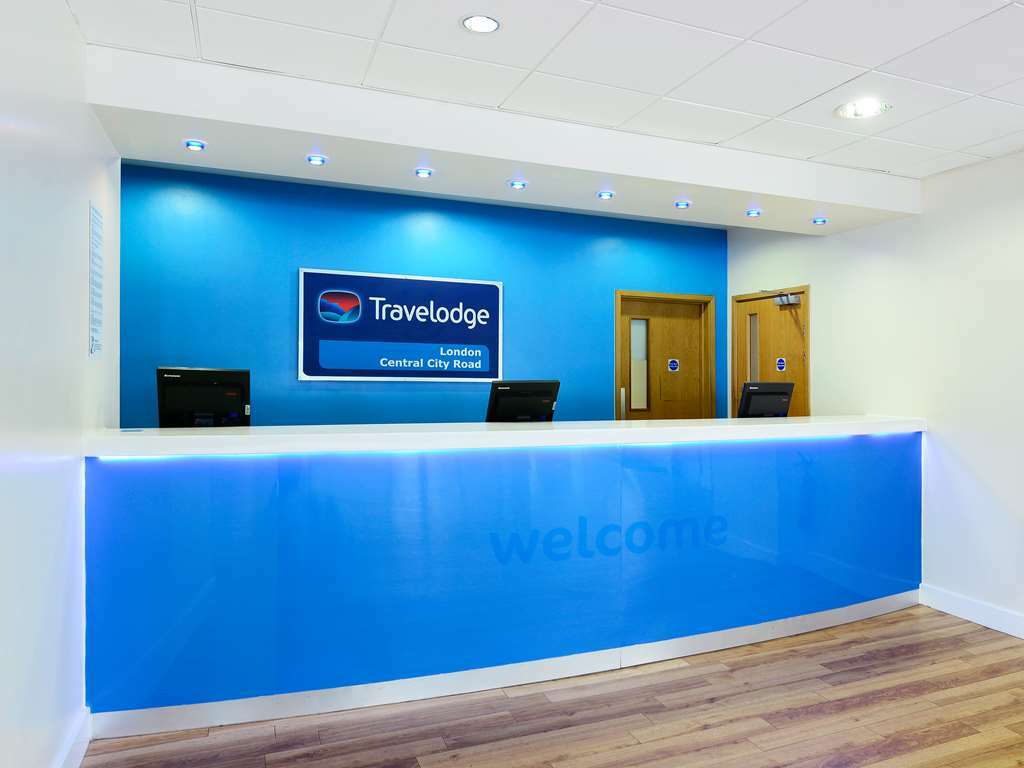 Travelodge London Central City Road Интериор снимка