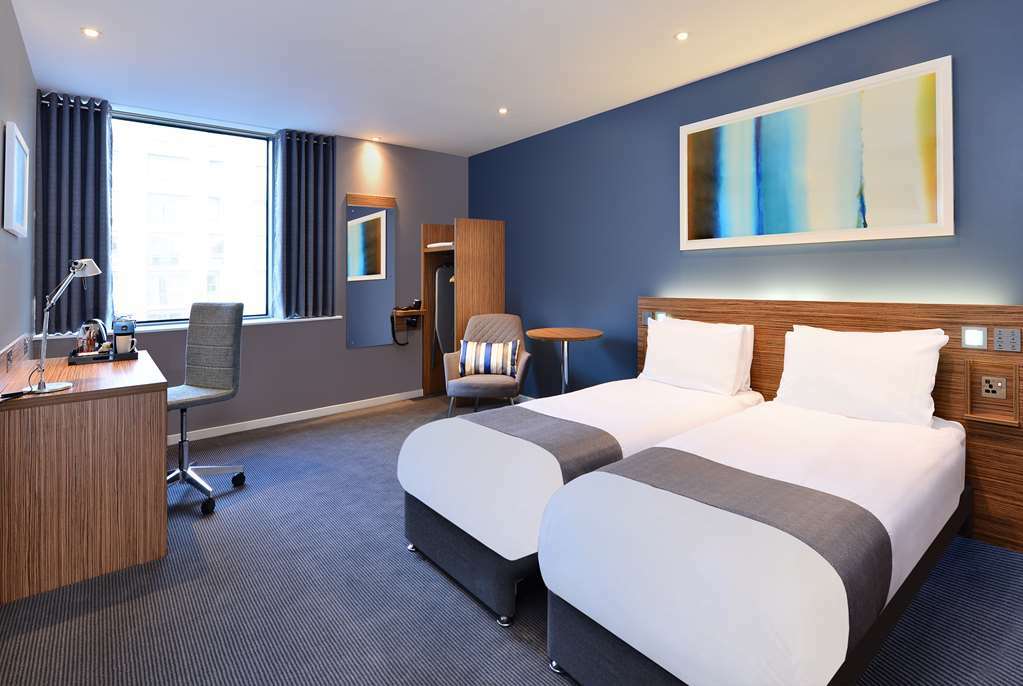 Travelodge London Central City Road Стая снимка